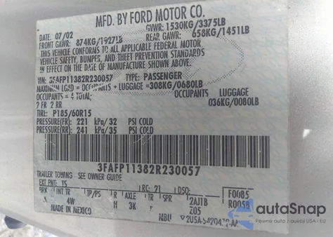 2002 Ford Escort Zx2 z USA, uszkodzony, nr VIN 3FAFP11382R230057